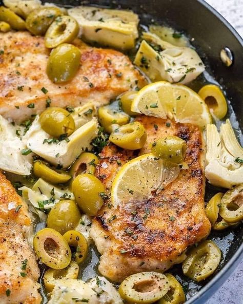 Cleanfoodcrush Chicken Carciofi Recipe, Healthy Chicken Recipes Low Carb, Clean Dinner Ideas, Chicken And Veggie Skillet, Simple Healthy Dinner Ideas, Chicken And Olives, Lemon Artichoke Chicken, Chicken Artichoke, Clean Chicken Recipes