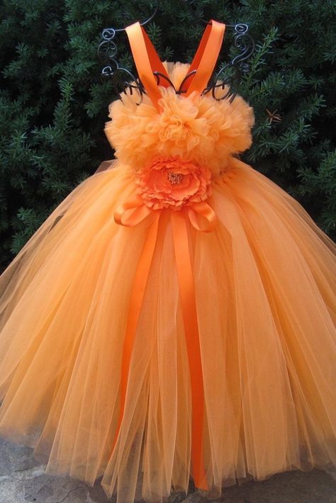 Green And Burnt Orange Wedding, Fall Flower Girl, Fall Flower Girl Dresses, Bridal Vibes, Green And Burnt Orange, Wiccan Wedding, Orange Weddings, Burnt Orange Wedding, Mango Tango