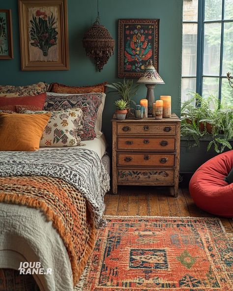 Transform your space with cozy fall bedroom decor ideas! Discover warm and inviting bedroom ideas to create the perfect autumn retreat. From rich color palettes to seasonal accents, find inspiration to make your fall bedrooms a haven of comfort. Embrace the essence of autumn bedroom decor and enjoy a snug, stylish sanctuary all season long. Vibrant Guest Bedroom, Folk Bedroom Aesthetic, Calm Maximalist Bedroom, Primary Color Bedroom, Vintage Eclectic Aesthetic, Moody Eclectic Bedroom, Master Bedrrom, Burrow Aesthetic, Cozy Eclectic Bedroom