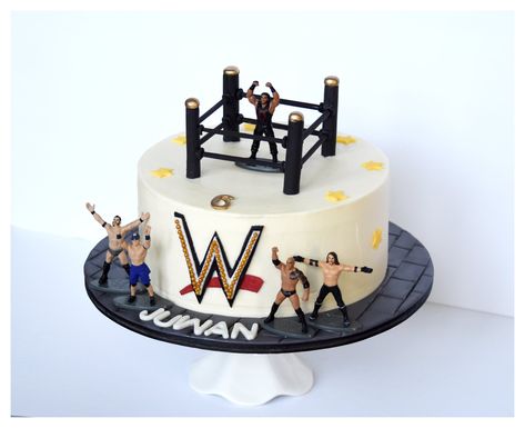 Wwe Birthday Party Ideas Cake, Wwe Cake Ideas, Wrestling Birthday Cakes, Wwe Birthday Cakes, Wwe Birthday Party Ideas, Wwe Cake, Wrestling Cake, Wrestling Birthday, Wwe Birthday Party