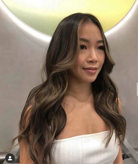 Light Caramel Money Piece, Hair Inspo Color Filipino, Light Brown Hair Filipino, Asian Light Brown Hair Highlights, Filipino Balayage Hair, Asian Brown Highlights, Asian Girl Highlights, Filipino Hair Color, Brown Balayage Asian Hair