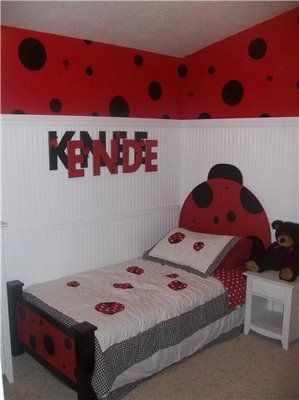 Like the dotted wall!   Could do this in the one weird section in Natalie's room.  Or maybe just on the parts that jut out into the room? Ladybug Bedroom, Ladybug Room, Ladybug Nursery, Red Nursery, Ladybug Girl, Bedroom Theme, Themed Rooms, Decor Signs, Bed Bugs