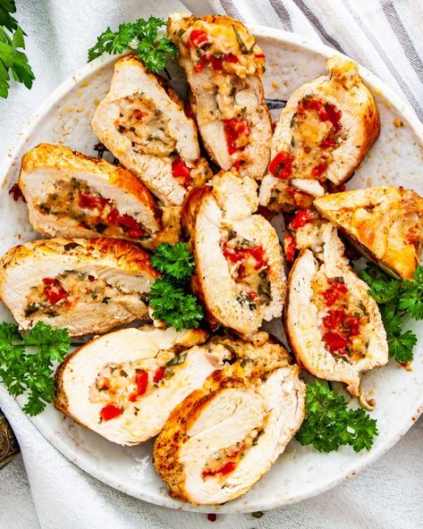 These chicken breasts are stuffed with asiago cheese, tomatoes and roasted red peppers, making for a quick and delicious dinner. #stuffedchickenbreasts #asiagostuffedchicken #stuffedchicken #recipe Chicken Breast On Grill, Grilled Stuffed Chicken Breast, Grilled Stuffed Chicken, Stuffed Chicken Breast Recipes, Heathy Eats, Stuffed Chicken Breasts, Healthy Low Carb Dinners, Jo Cooks, Stuffed Chicken Breast