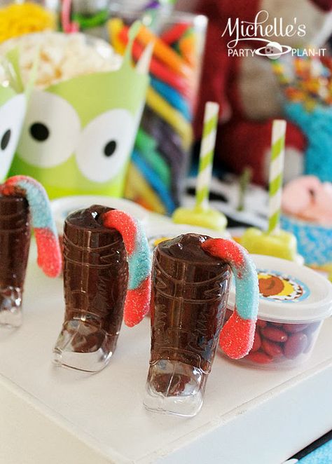 There's a Snake in my Boot! Toy Story Party Ideas  - You've Got a Friend in Me! - Michelle's Party Plan-It Toy Story Fruit Tray, Toys Story Party Ideas, Toy Story Party Ideas, Toy Story Party Food, Snake In My Boot, Parties Themes, Toy Story Party Decorations, Candy Girls, Toy Story Baby