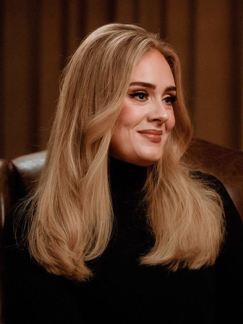 yana on Twitter: "adele's ethereal beauty is indeed sculpted by the gods… " Adele Hair Color, Adele Hair, Adele Video, Adele Photos, Cut Her Hair, Green Hair, Beauty Inspiration, Adele, Hair Looks