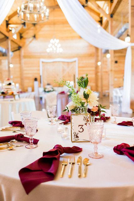 November Wedding Colors Schemes, Fall Wedding Place Settings, November Wedding Colors, Large Oak Tree, Starry Wedding, Tall Floral Arrangements, The Vow, Barn Reception, South Carolina Wedding