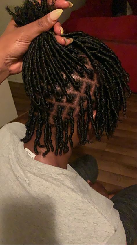 Coil Starter Locs Short Hair, Comb Coil Locs 4c Hair, Starter Loc Ideas, Starter Loc Parting Size, Starter Loc Parts, Small Medium Parts, Locs No Middle Part, Coil Starter Locs 4c Hair, Short Comb Coil Starter Locs