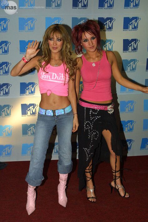 Aesthetic Red Carpet, 2000s Red Carpet, Outfit Inspo Y2k, 2000 Outfits, Mcbling Fashion, 2000s Fashion Trends, Outfits 2000s, Fashion Student, Mexican Fashion