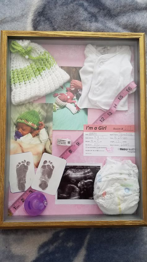 Baby girl Shadow Box 💖 Shadow Box Baby Girl, Baby Shadow Box Girl, Newborn Shadow Box, Shadow Box Ideas, Baby Shadow Box, Keepsake Ideas, Cute Pregnancy Announcement, Diy Shadow Box, Girl Shadow