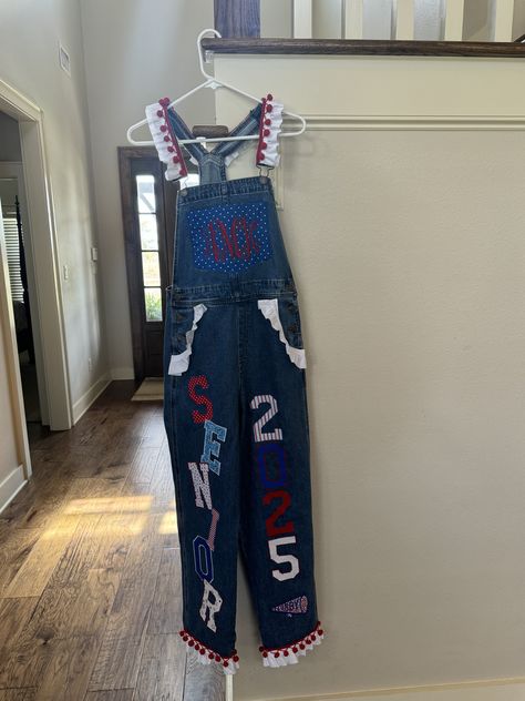 Senior Overalls, Overalls