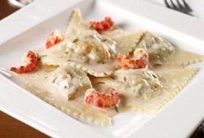 Crawfish Cream Sauce Recipe, Crawfish Ravioli, Crawfish Sauce, Seafood Board, Crawfish Recipes, Louisiana Seafood, Louisiana Crawfish, Cream Sauce Recipes, Cajun Cooking