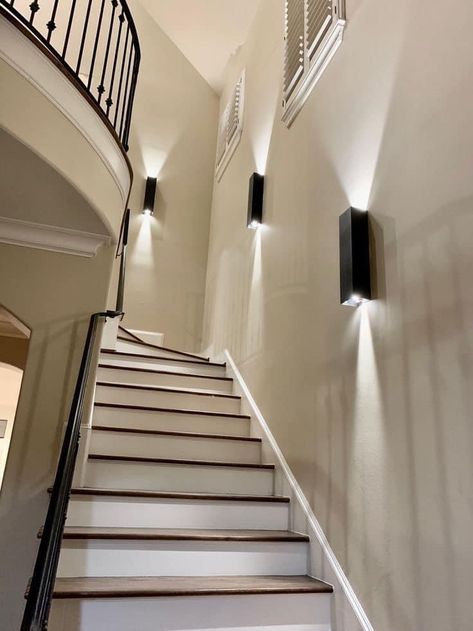 Basement Stair Lighting, Stair Wall Lights, Staircase Wall Lighting, Stairwell Lighting, Staircase Wall Decor, Stairway Lighting, Stair Lights, Chatsworth House, Staircase Wall