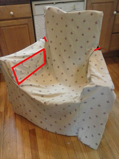 Diy Folding Chair Covers, Diy Camping Chair, Camping Chair Cover, Camping Equipment Gadgets, Society For Creative Anachronism, Diy Chair Covers, Folding Chair Covers, Camp Chair, Tiny Cars