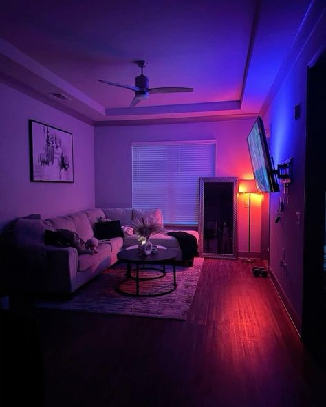 Apartment Decorating Living, Girly Apartment Decor, First Apartment Decorating, Chill Room, Classy Bedroom, Deco Studio, Apartment Living Room Design, Dream Apartment Decor, Future Apartment Decor