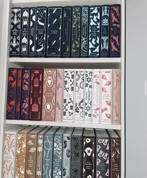 Credit: gina_roberta_reads instagram Hardback Books Aesthetic, Aesthetic Hardcover Books, Hardcover Book Aesthetic, Diy Hardcover Book, How To Rebind A Book, Book Rebinding Cover Ideas, Book Binding Cover Ideas, Rebinding Books Diy, Hard Cover Book Design