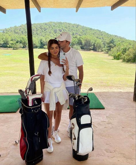 couple golf outfit pictures Couples Golfing, Mode Au Ski, Classy Couple, Super Rich Kids, Parc D'attraction, Golf Attire, The Love Club, Luxury Lifestyle Dreams, Future Lifestyle