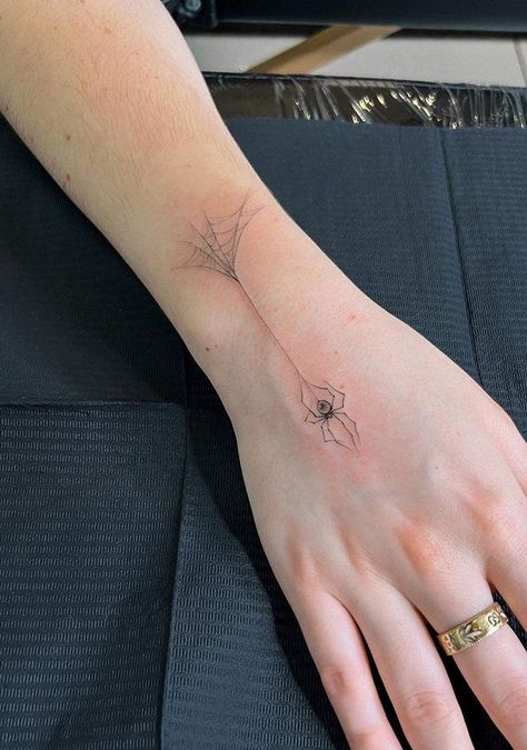 Spider Web Spine Tattoo, Fineline Spider Tattoo, Elegant Spider Tattoo, Hand Tattoo Spider, Minimalist Spider Tattoo, Spider Tatoos Woman, Abstract Spider Tattoo, Dainty Spider Web Tattoo, Small Spider Tattoo Simple