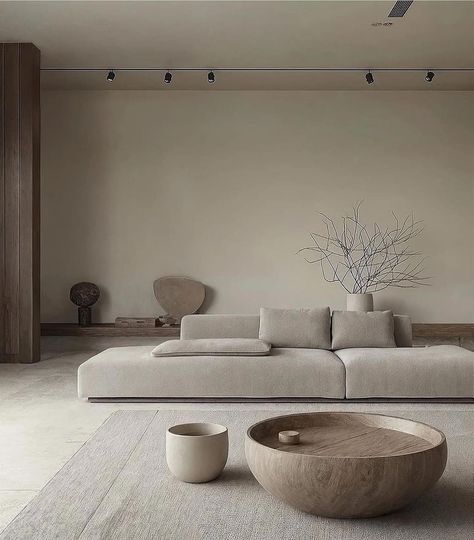 Neutral Modern Living Room, Japandi Living, Interior Minimalista, Stunning Interior Design, Modern Cozy Living Room, Living Room Scandinavian, Japanese Interior, Living Room Decor Cozy, Minimalism Interior