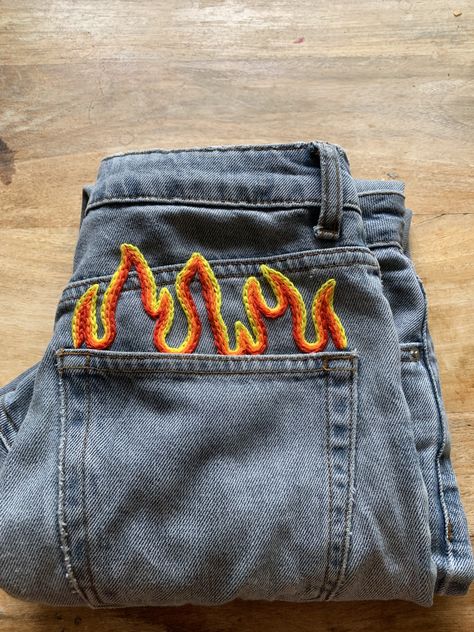 Mens Embroidered Jeans, Painting Pants, Craft Clothes, Custom Pants, 2000s Jeans, Diy Pants, Mens Designer Jeans, Lucky Duck, Jnco Jeans