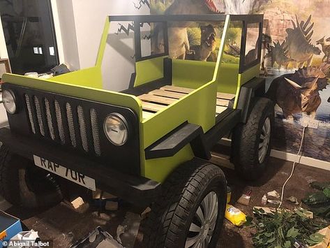 Bed Liner Paint, Jeep Bed, Built Jeep, Safari Bedroom, Diy Jeep, Truck Bed Liner, Cabin Mansion, Diy Dinosaur, Dinosaur Bedding