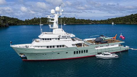 Explorer Yacht, Expedition Yachts, Luxury Yachts For Sale, Row Row Your Boat, Yacht Builders, Cabin Cruiser, Deck Boat, Yacht Broker, Bigger Boat