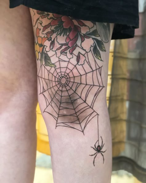 Traditional Tattoo Outline, Apple Tattoo, Charm Tattoo, Earthy Tattoos, Artsy Tattoos, Getting Tattooed, Spider Web Tattoo, Private Tattoos, Framed Tattoo