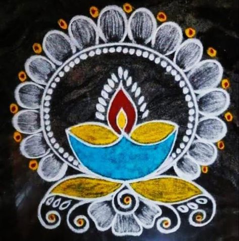 Rongila Design, Rangoli Designs For Bhaubij, Karthikai Deepam Kolam Rangoli, Karthikai Deepam Kolam, Simple Rangoli Kolam Designs With Colour, Traditional Rangoli Designs Beautiful, Mugulu Designs Latest, Deepawali Rangoli Designs, Simple Rangoli Images