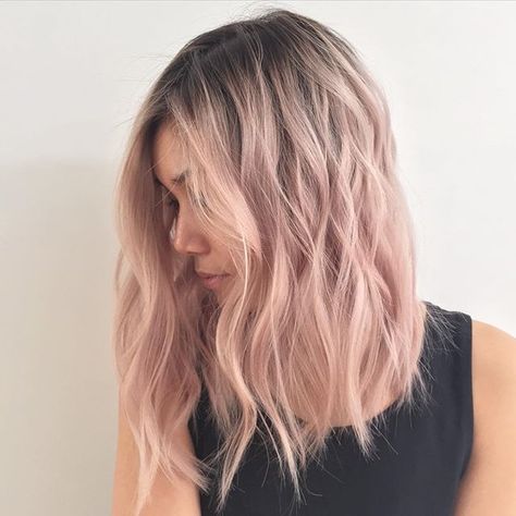 pink tones                                                                                                                                                                                 More Gold Hair Colors, Hair Color Rose Gold, Pastel Pink Hair, Shoulder Length Hair Cuts, Hair Haircuts, Rose Gold Hair, Pastel Hair, Hair Inspiration Color, Everyday Hairstyles