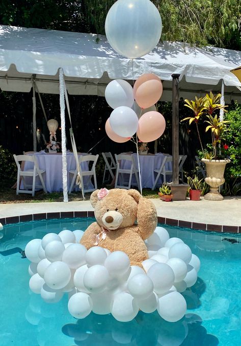 #babyshowerideas Elegant Gender Reveal Ideas, Gender Reveal Venue Ideas, Gender Reveal Ideas Pool Party, Poolside Gender Reveal, Gender Reveal Pool Decorations, Pool Gender Reveal Ideas, Cloud Baby Shower Theme, Gender Reveal Baby Shower Themes, Hot Air Balloon Decorations