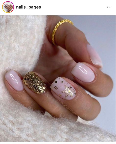 Holiday Acrylic Nails, Holiday Nails Christmas, Milky Nails, Winter Nails Acrylic, Nagel Tips, Christmas Gel Nails, Girly Acrylic Nails, French Tip Acrylic Nails, Casual Nails