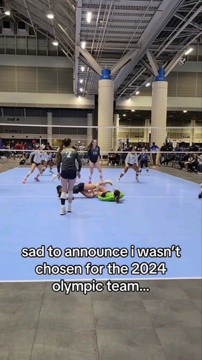 i should be in paris rn #libero #dmoon #volleyball #olympics #volleyballfail Volleyball Fail, Volleyball Olympics, Volleyball Funny, Libero Volleyball, Volleyball Humor, Volleyball Training, Olympic Team, Class Of 2024, Youtube Video