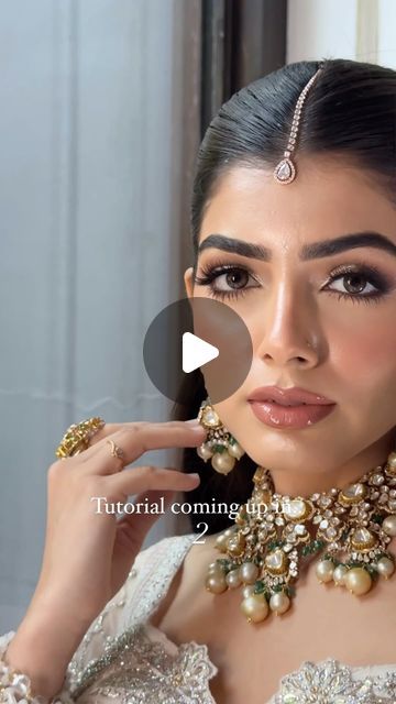 Cherry Deol on Instagram: "An ivory dream 🤍🦢  Outfit: @anjaleeandarjunkapoor  Jewellery: @suveraa.diamonds   (Makeup, Tutorial, Bridal Makeup, Ivory, Wedding Makeup, Trending, Indian, Bride, Mua)  #weddingmakeup #trending #makeuptutorial #glammakeup #ivorysaree #anjaleeandarjunkapoor #makeupbycherryy" Indian Wedding Makeup Bridal Looks, Indian Makeup Tutorial, Bridal Makeup Indian, Indian Makeup Looks, Bridal Makeup Tutorial, Indian Wedding Makeup, Indian Bride Makeup, Indian Makeup, Bridal Makeup Looks