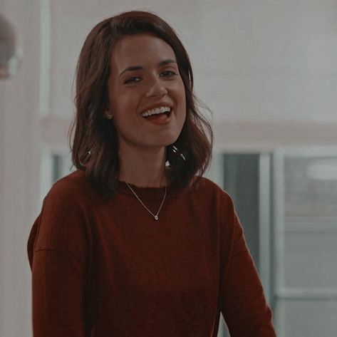 #Sarahreese #RachelDiPillo #ConnorRhodes #ChicagoMed #ChicagoPD #ChicagoFire #WillHalstead #NatalieManning Zeke Landon, Marvel Bucky Barnes, Natalie Manning, Marvel Bucky, Torrey Devitto, Dancing Through Life, Series Marvel, Chicago Med, One Chicago