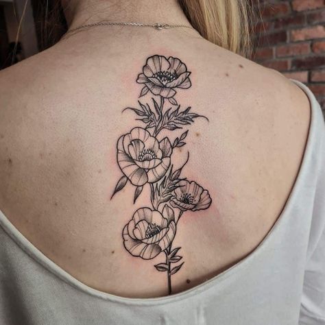 Neck Medium Sized Poppy Flower Back Ink Poppy Flower Back Tattoo, Poppy Flower Tattoo Black And White, Flower Tattoo Colorful, Poppy Flower Tattoo Design, Flower Neck Tattoo, Tattoo Colorful, Poppy Flower Tattoo, Saved Tattoo, Flower Tattoo Back