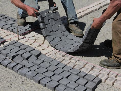 Types Of Pavers, Concrete Paver Mold, Driveway Apron, Cobblestone Patio, Cobblestone Paving, Concrete Molds Diy, Cobblestone Walkway, Paver Molds, Cobblestone Pavers