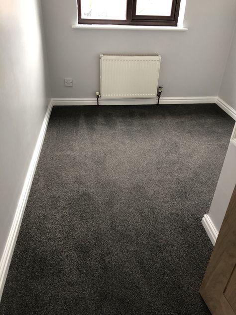 Tapi carpets, dark grey carpet. Carpet over wooden floor really softens a room and makes it instantly feel warmer Dark Grey Carpet Bedroom, Bedroom Inspirations Dark, Black Carpet Bedroom, Grey Walls And Carpet, Grey Carpet Living Room, Grey Carpet Bedroom, Dark Grey Carpet, Dark Carpet, Brown Carpet