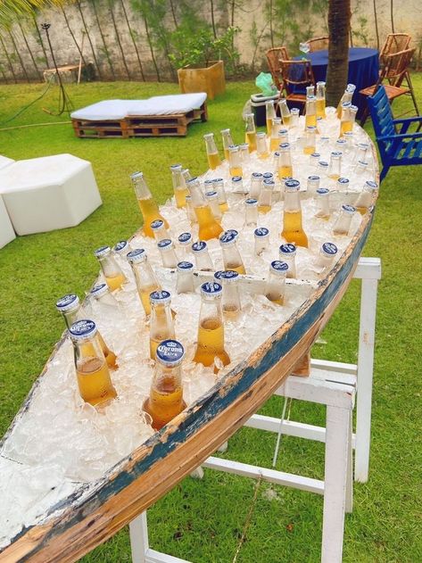 Lake Birthday Party Ideas, Boat Food Ideas, Sunset Party, Summer Boat, Backyard Reception, Lake Food Ideas Summer, Dream Wedding Decorations, Food Ideas Summer, Lake Food Ideas