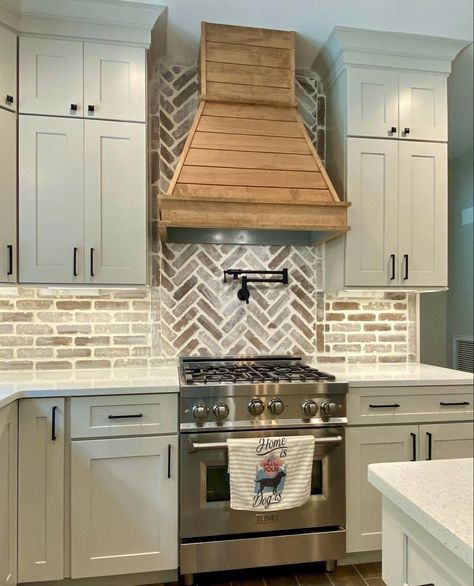 Kitchen Ranges And Hoods, Wood Hood Cover, Kitchen Range Hood Ideas Wood, Cottage Range Hood Ideas, Rustic Range Hood Ideas, Hood Vents Kitchen Wood, Range Hood Ideas Farmhouse, Wooden Stove Hood, Wooden Range Hood Ideas