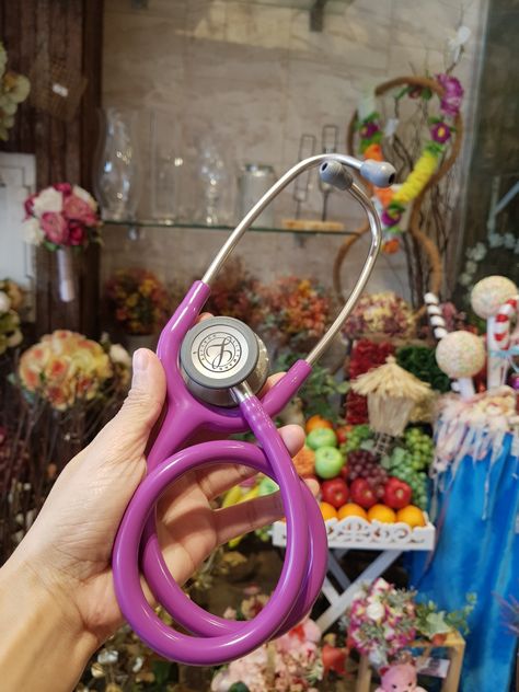 Good colors attract good mood. Why not having this purple littmann classic 3 stethoscope, a versatile adult and pediatric two sided chestpiece, high acoustic sensitivity with longer life tubing for next generation! Littmann Stethoscope Colors, Purple Stethoscope, Medical Summary, Vet Tech Scrubs, Littmann Stethoscope, Hospital Equipment, Medical Wallpaper, Nursing Accessories