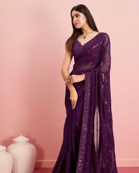 Purple Georgette Saree, Plain Georgette Saree, Dress Saree, Gown Party Wear, Fancy Sarees Party Wear, Saree Gown, Simple Sarees, Designer Kurti, Smart Dress