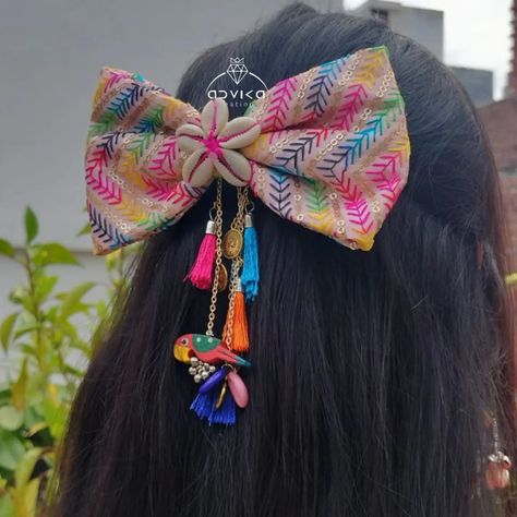 🎀✨ Add the Perfect Touch to Your Navratri Look! ✨🎀 9911909838 Complete your festive outfit with our stunning collection of hair bows, designed to match the vibrant spirit of Navratri! Whether you’re twirling in your lehenga or dancing in your traditional attire, these hair bows are the ultimate accessories to level up your festive look. 🌸 **Types of Hair Bows:** - **Fabric Bows**: Traditional with a modern twist, perfect for ethnic wear. - **Beaded Bows**: Add a dash of sparkle and elegance... Navratri Look, Navratri Jewellery, Types Of Hair, Festive Look, Traditional Attire, Fabric Bows, Ethnic Wear, Festival Outfits, Level Up