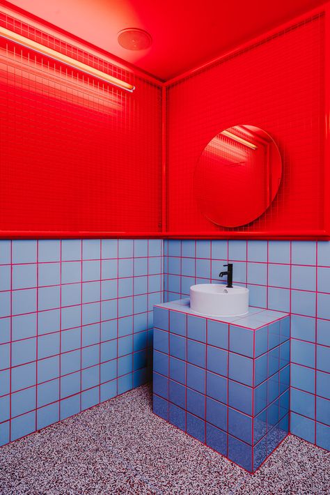 Pop culture’s affinity for the 90s means something for spatial design, too - News - Frameweb Retail Interior Design, Spatial Design, Restaurant Concept, Retail Interior, Design Del Prodotto, Bathroom Inspo, Tiny Bathroom, Blue Tiles, Wroclaw