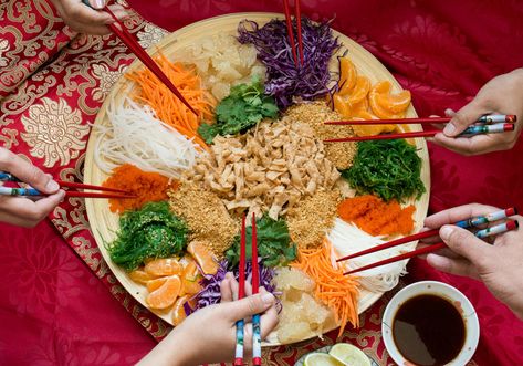 Yu Sheng Photography, Food For New Year, Lunar New Year Food, Toss Salad, Yu Sheng, New Year Food, Pork Wraps, Chinese New Year Food, Pyjamas Party