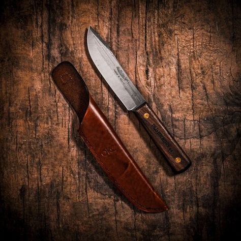 MAKE A SHEATH FOR THE OLD HICKORY BUTCHER KNIFE Old Hickory Knives, Mora Knife, Mora Knives, Ontario Knife, Upholstery Tacks, Old Hickory, Skinning Knife, Butcher Knife, Outdoor Knife