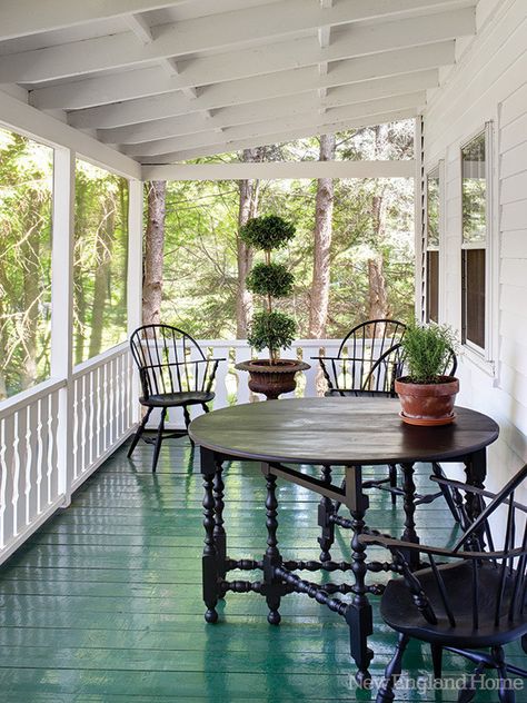 Deck Painting Ideas - 32 Colorfully Painted Decks and Porches Country Front Porches, Porch Paint, Deck Paint, Painted Floor, Porch Flooring, Patio Flooring, New England Homes, Home Porch, Porch Design