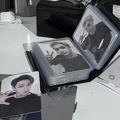 Photocard Collection Binder, Collector Aesthetic, Olive Core, Healed Heart, Pc Photo, Pop Collection, Healing Heart, Aesthetic Desktop Wallpaper, Korean Aesthetic