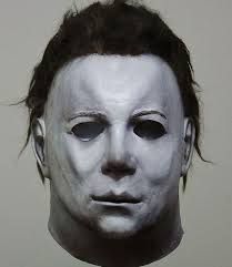 Michael Myers mask in Halloween is just a Captain Kirk mask altered slightly and painted white. Halloween Franchise, Michael Myers Mask, Mascaras Halloween, Halloween 1978, Trick Or Treat Studios, Slasher Movies, The Boogeyman, John Carpenter, Michael Myers Halloween