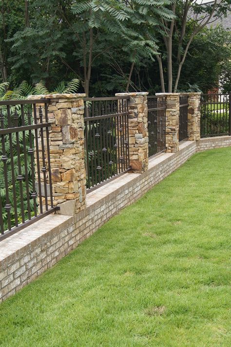 Iron And Brick Fence, Patios Ideas Backyard, Garden Ideas Patio, Grill Stations, Farm Gates Entrance, Patios Ideas, Outdoor Bar And Grill, Estate Gates, Brick Columns