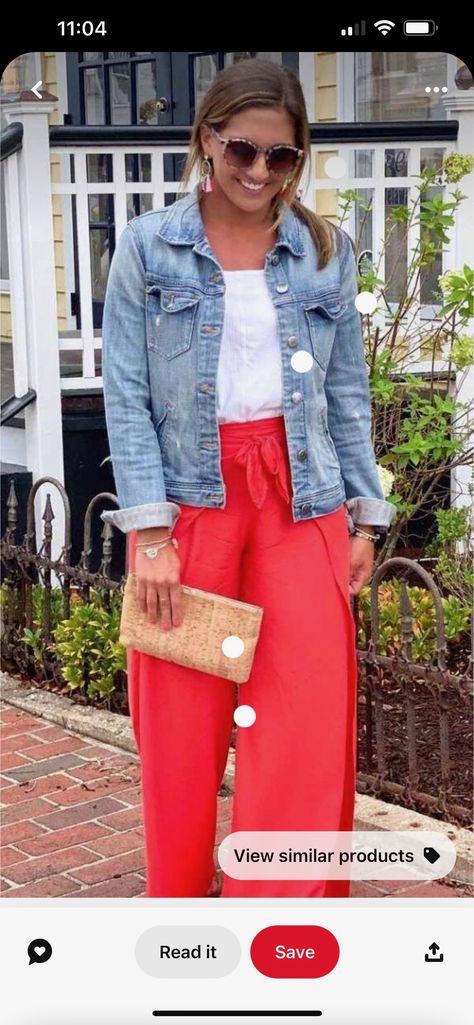 How To Style Flowy Pants, Palazzo Pants Outfit Casual, Wide Leg Linen Pants Outfit, Tops For Palazzo Pants, Wide Leg Pant Outfit, Flowy Pants Outfit, Red Linen Pants, Palazzo Outfit, Colored Pants Outfits