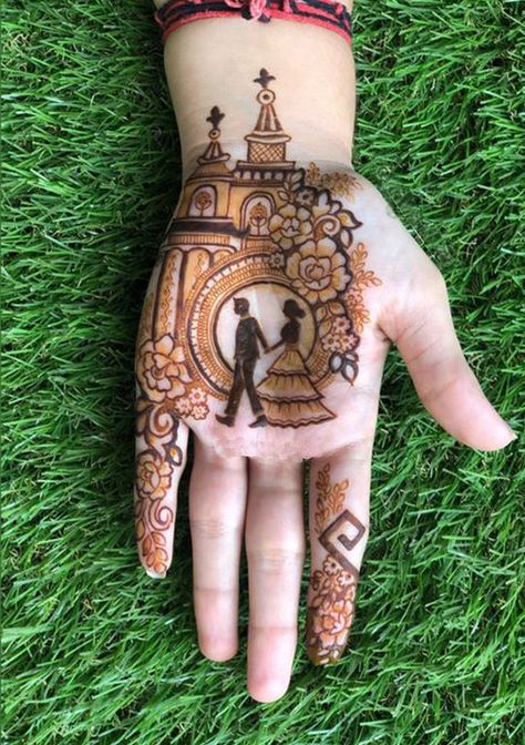 Karwa Chauth Mehndi, Front Mehndi Design, Mehndi Designs Bridal Hands, Beautiful Henna, Rose Mehndi Designs, Mehndi Design Pictures, Very Simple Mehndi Designs, Engagement Mehndi Designs, Full Mehndi Designs